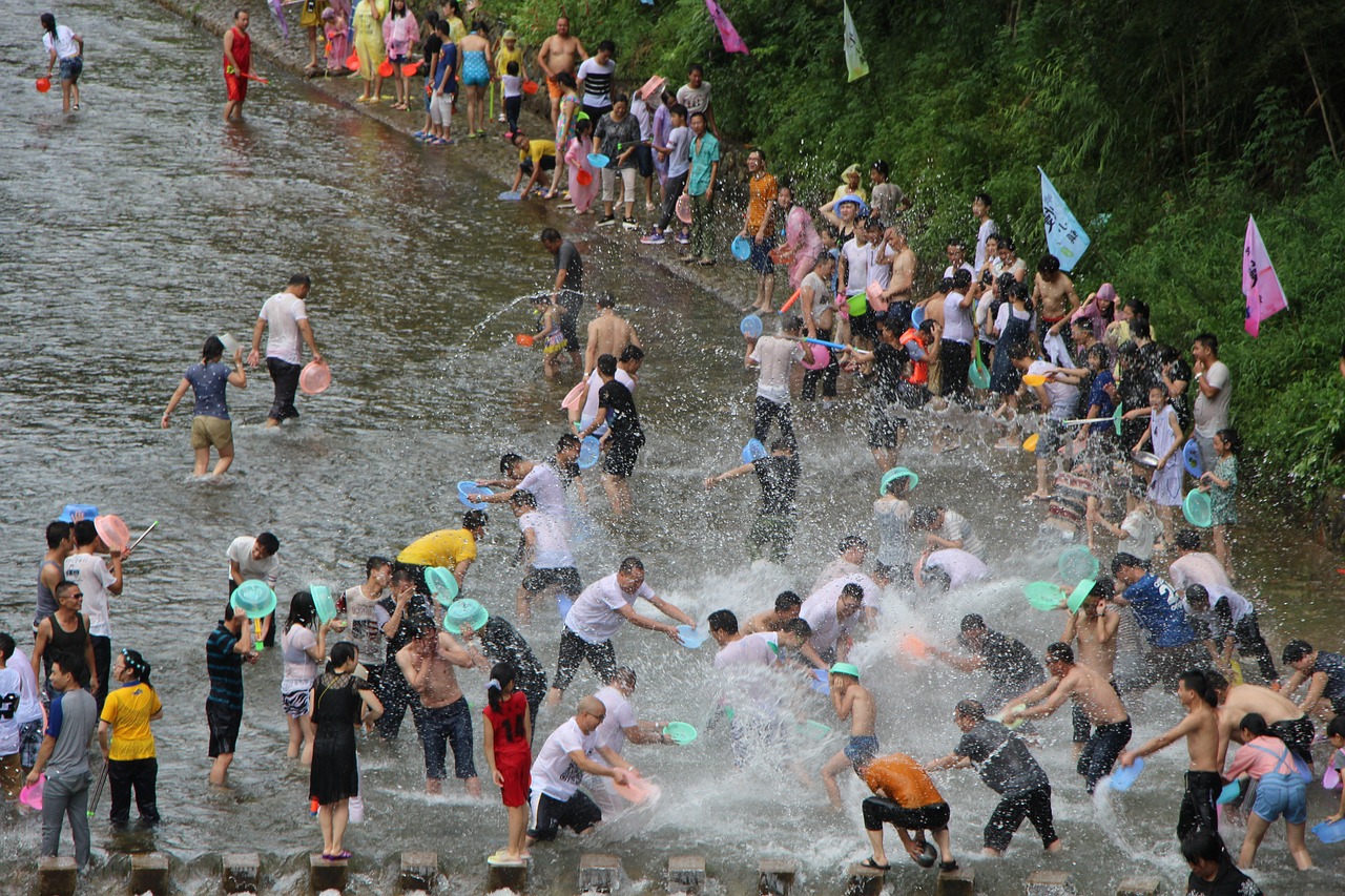 Célébration du Songkran 2024 à Bangkok : Plongée au cœur de la culture thaïlandaise du 11 au 15 avril