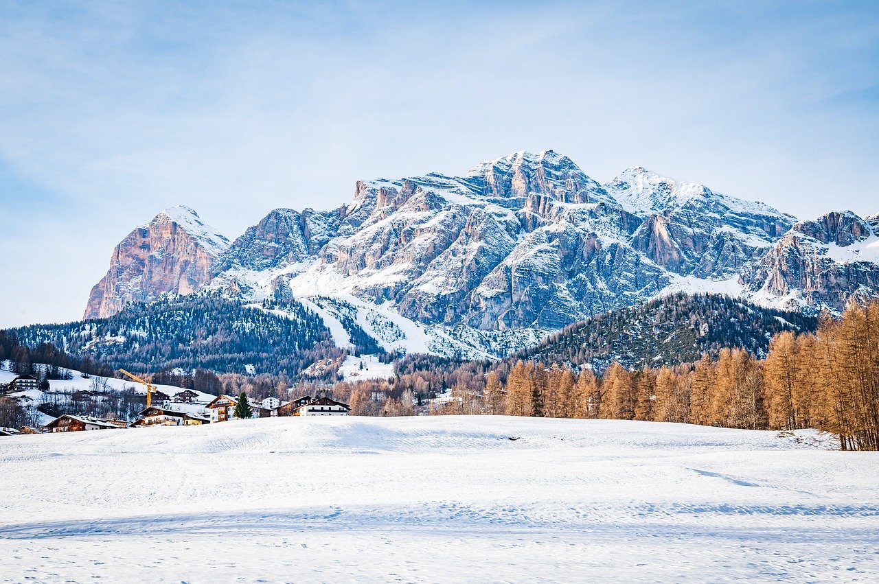 découvrez le tourisme sous toutes ses formes : des destinations incontournables aux expériences uniques. plongez dans des cultures riches, explorez des paysages à couper le souffle et créez des souvenirs inoubliables grâce à notre guide complet sur le tourisme.