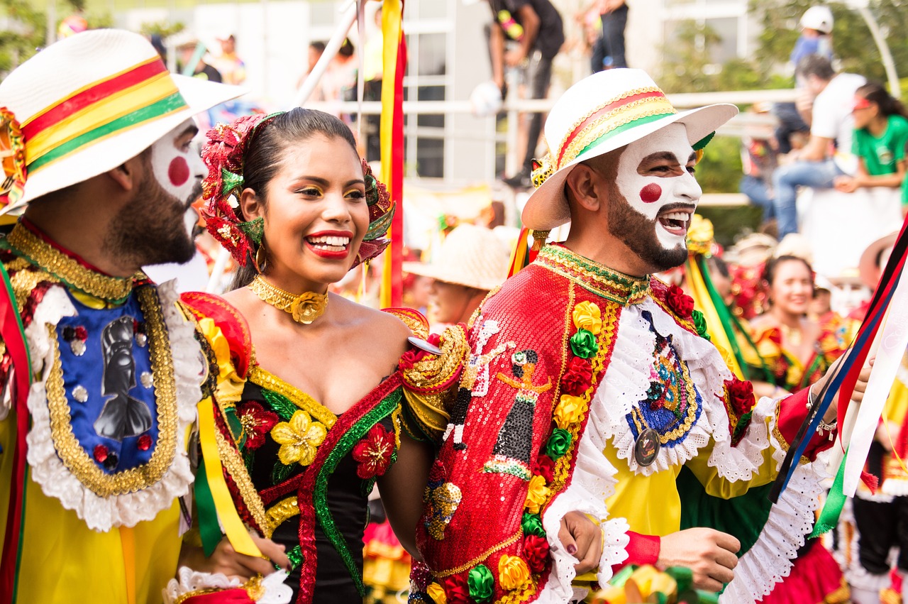 découvrez la richesse et la diversité des célébrations culturelles à travers le monde. explorez des traditions uniques, des festivals colorés et des rituels fascinants qui unissent les communautés et célèbrent l'héritage culturel de chacun.