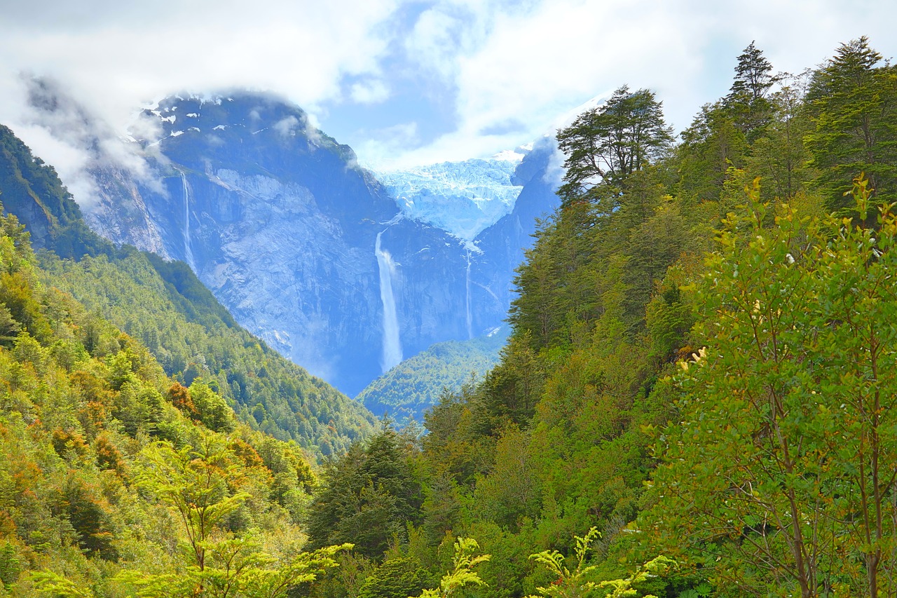 découvrez nos conseils de voyage essentiels pour rendre vos aventures inoubliables. que vous soyez un voyageur novice ou un globe-trotteur expérimenté, nos astuces pratiques vous aideront à planifier, économiser et profiter au maximum de chaque destination.