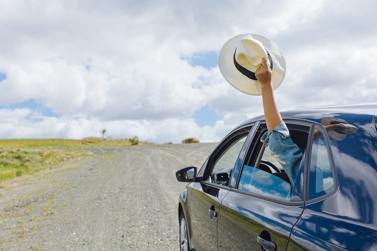 découvrez les destinations de voyage historiques à travers le monde ! plongez dans le passé en explorant des sites emblématiques, des monuments majestueux et des villes chargées d'histoire qui vous transportent à travers les âges.