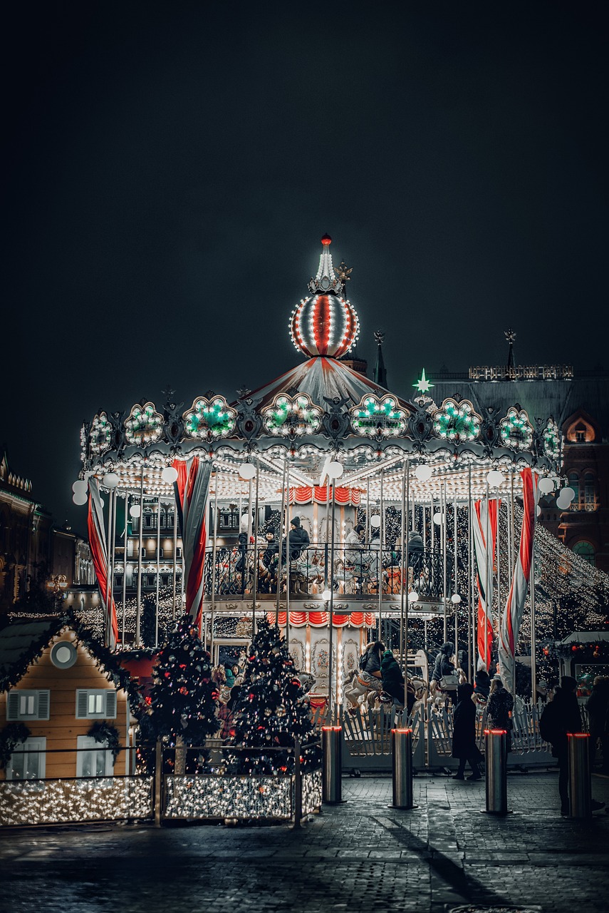 découvrez l'univers fascinant du carnaval, une célébration colorée et joyeuse où se mêlent costumes flamboyants, musique entraînante et traditions culturelles. plongez dans l'ambiance festive et explorez les meilleures destinations pour vivre cette expérience inoubliable.