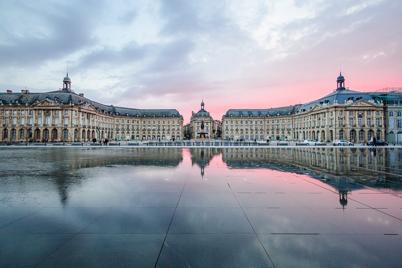 découvrez une sélection inspirante de destinations à travers le monde, idéales pour tous les types de voyageurs. que vous recherchiez des plages paradisiaques, des montagnes majestueuses ou des villes historiques, trouvez votre prochaine aventure ici.