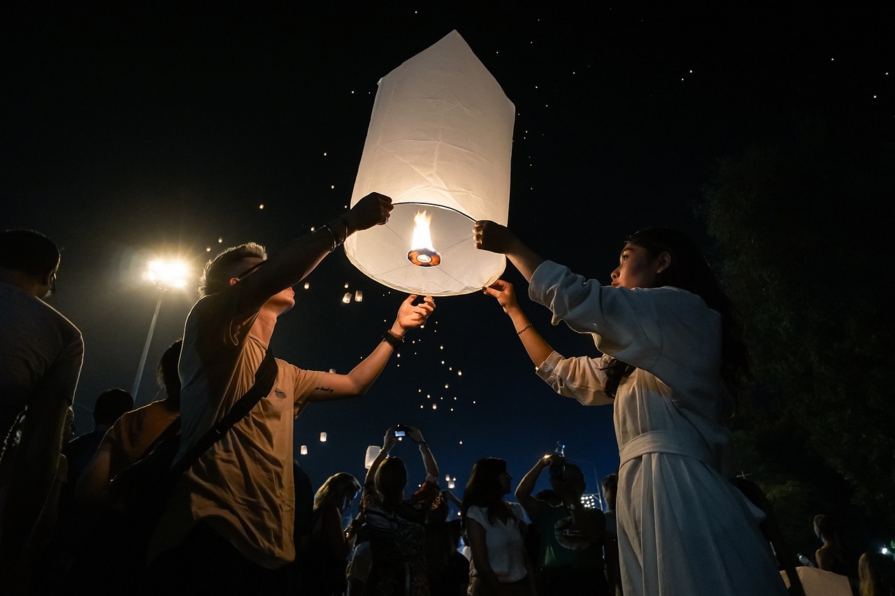 découvrez une sélection des festivals les plus captivants à travers le monde, mêlant musique, art et culture. plongez dans des expériences uniques où la créativité et les talents s'expriment en plein air.