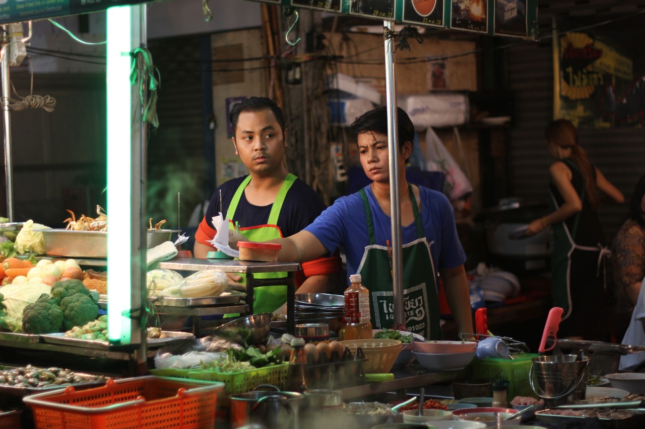 découvrez des conseils pratiques pour savourer la cuisine locale, des spécialités régionales aux marchés fermiers. apprenez à dénicher les trésors culinaires de votre région et à soutenir les producteurs locaux tout en vous régalant.