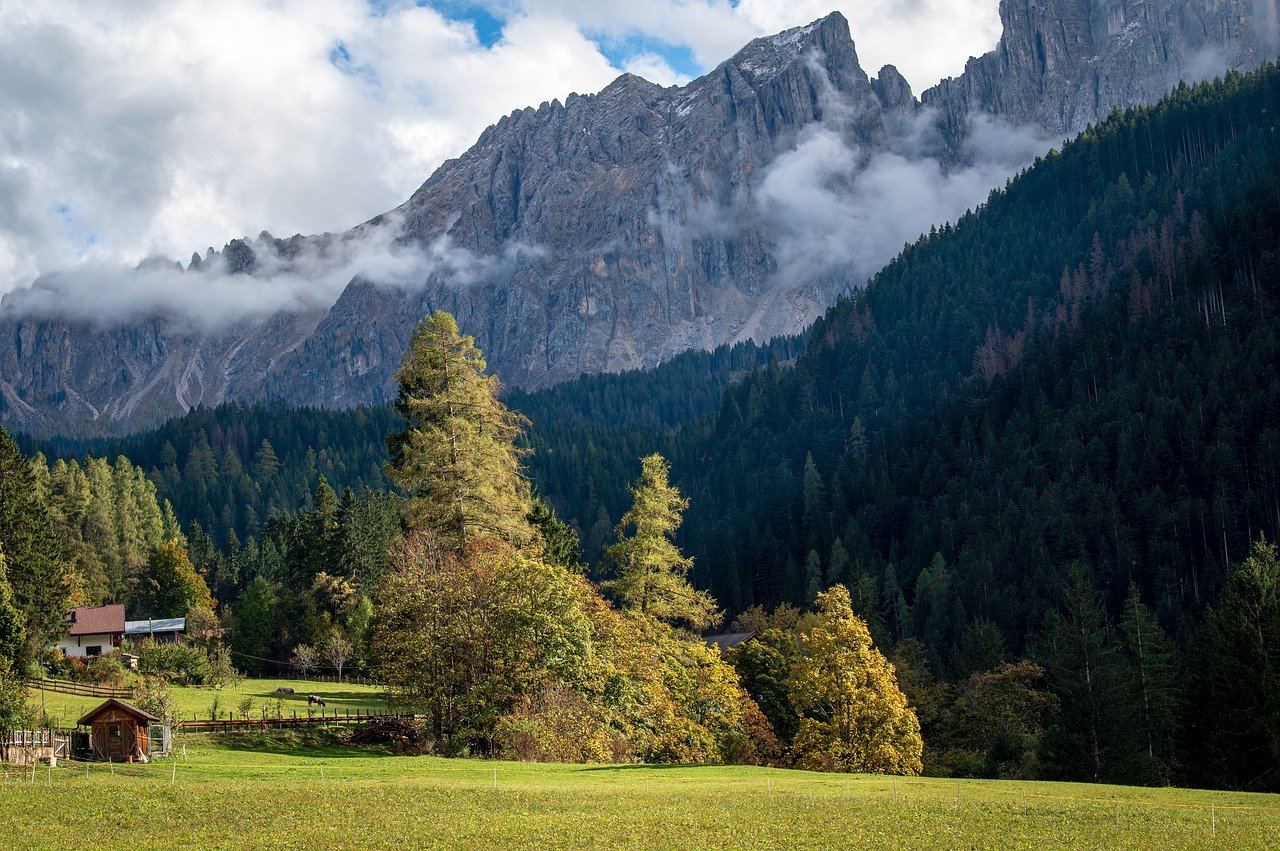 découvrez le tourisme responsable : un voyage éthique qui préserve l'environnement, soutient les communautés locales et enrichit votre expérience tout en respectant la beauté naturelle et culturelle des destinations.