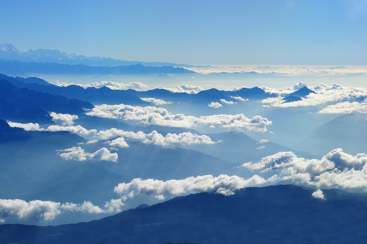 découvrez le monde à travers nos conseils de voyage, nos destinations incontournables et nos astuces pratiques pour vivre des aventures inoubliables. explorez chaque recoin et laissez-vous inspirer par la beauté des paysages.