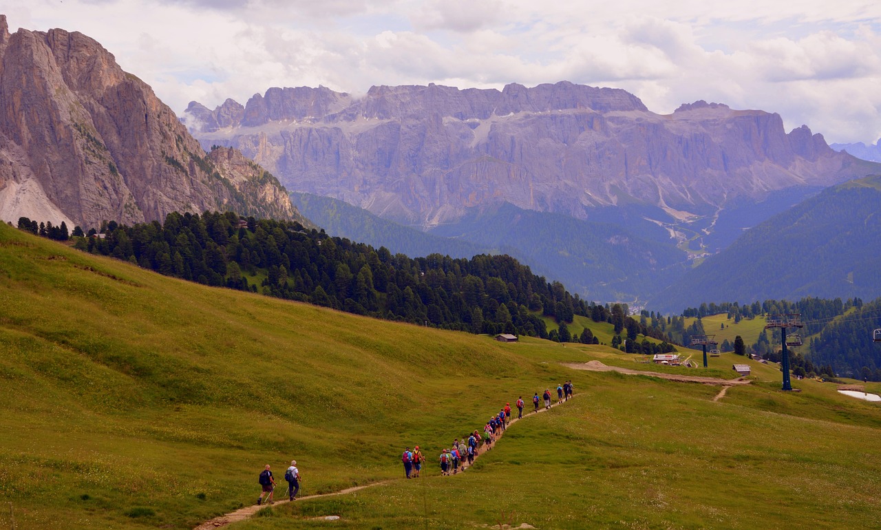 découvrez des aventures inoubliables lors de nos excursions en groupe. profitez d'expériences enrichissantes, explorez de nouveaux horizons et créez des souvenirs mémorables avec vos amis ou votre famille. rejoignez-nous pour des activités variées, allant de la randonnée à la découverte culturelle, le tout dans une ambiance conviviale et sécurisée.