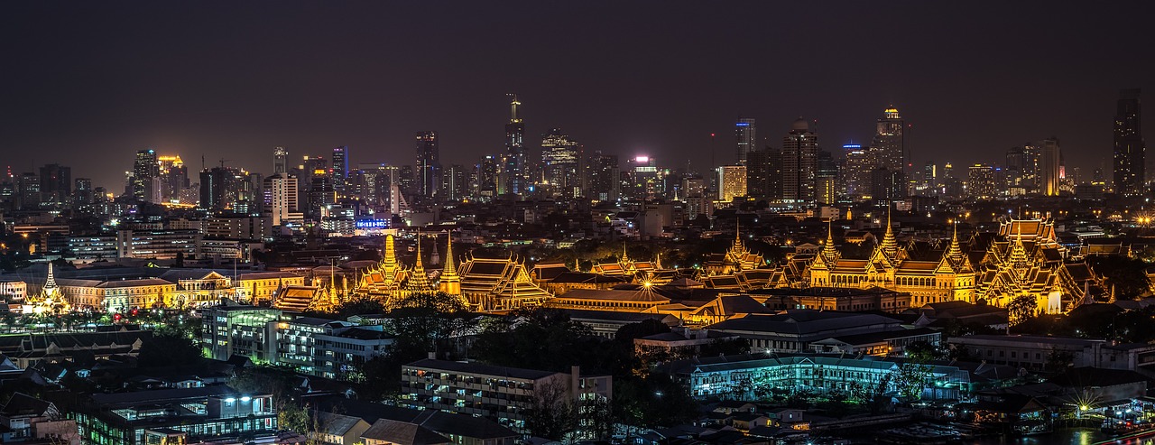 découvrez la beauté envoûtante de la thaïlande, entre plages paradisiaques, temples majestueux et cuisine savoureuse. explorez les trésors culturels et naturels de ce pays fascinant, idéal pour une aventure inoubliable.